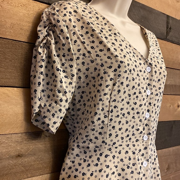 Vintage-Inspired Floral Button-Front Midi Dress - Size L 🔹 - Picture 5 of 11